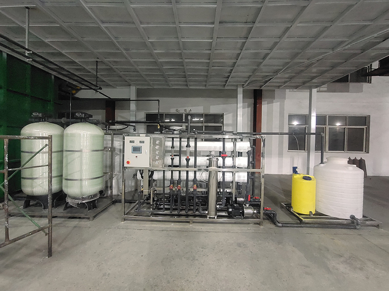 天津涂裝廠購(gòu)買中天恒遠(yuǎn)反滲透設(shè)備工程案例 天津涂裝廠購(gòu)買中天恒遠(yuǎn)反滲透設(shè)備工程案例